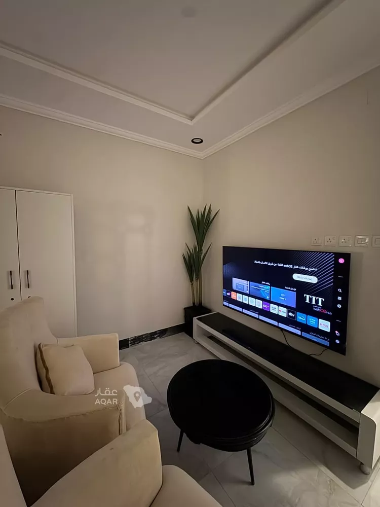 Studio for rent in Riyadh Al Khaleej 10