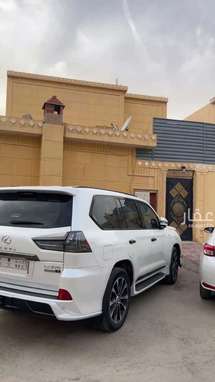 فيلا للبيع في شارع رقم 42, حي الجنادرية, مدينة الرياض, منطقة الرياض
