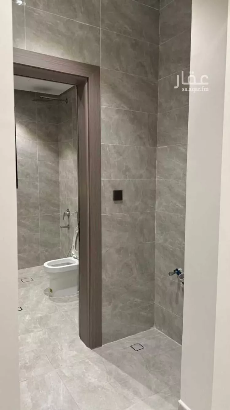 شقة للبيع في شارع العطايف ، حي الحمراء ، الخبر ، الخبر