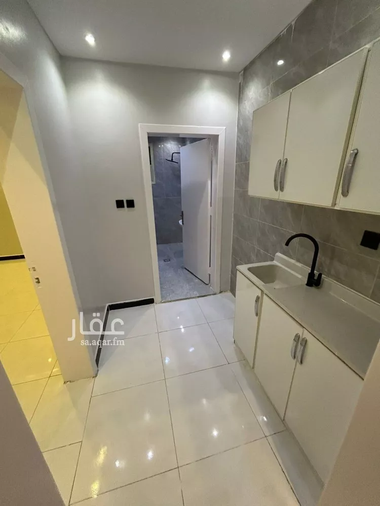 شقة للإيجار في شارع المدارة, حي اليرموك, مدينة الرياض, منطقة الرياض صورة 3