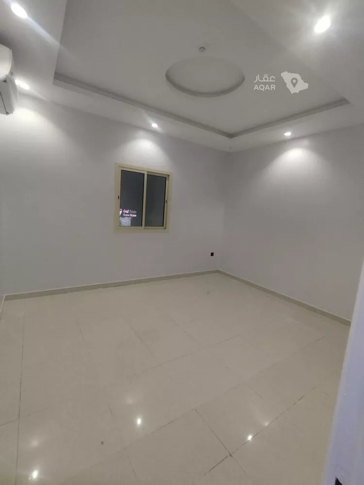 شقة للإيجار في شارع الأمير عبدالله بن سعود بن عبدالله صنيت, حي الصحافة, مدينة الرياض, منطقة الرياض 4