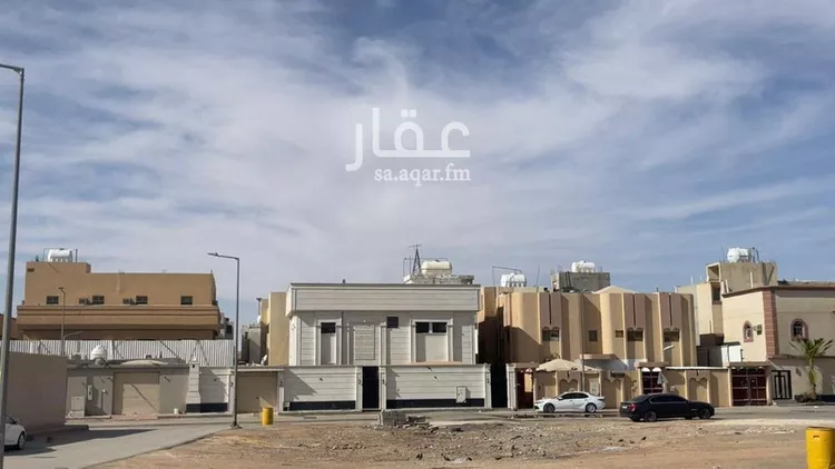 فيلا للإيجار في شارع الشنان, حي المعيزيلة, مدينة الرياض, منطقة الرياض صورة 2