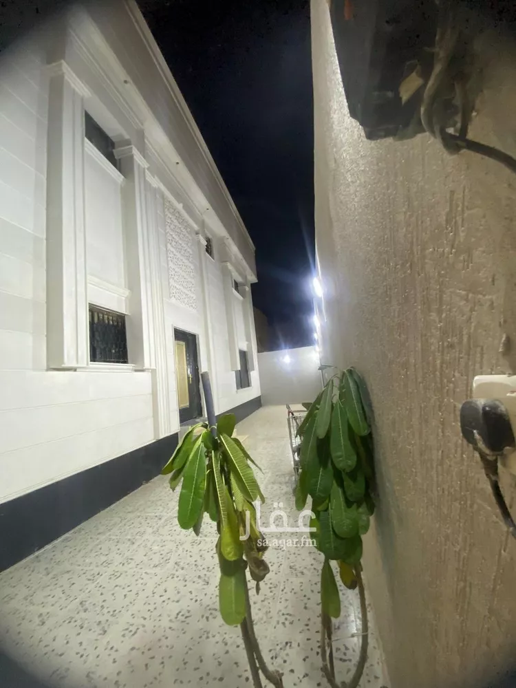 فيلا للإيجار في شارع الشنان, حي المعيزيلة, مدينة الرياض, منطقة الرياض صورة 5