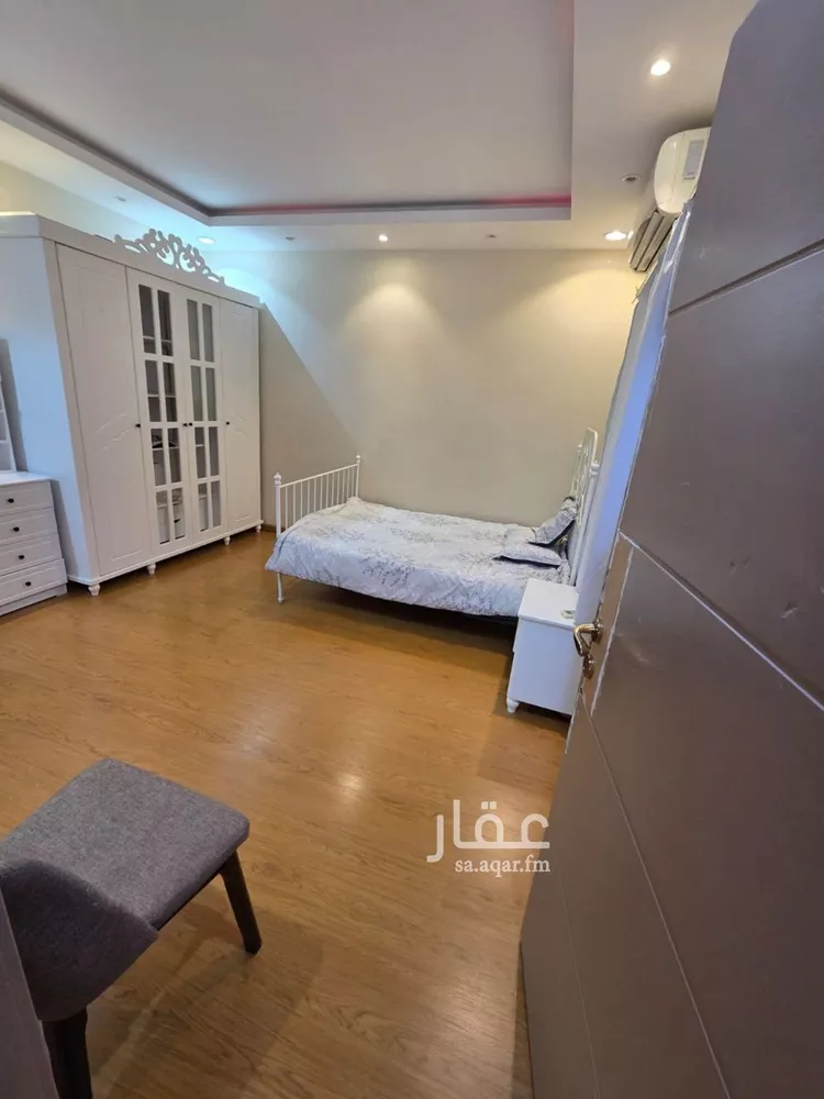 فيلا للبيع في شارع المزاريع, حي اليرموك, مدينة الرياض, منطقة الرياض صورة 2