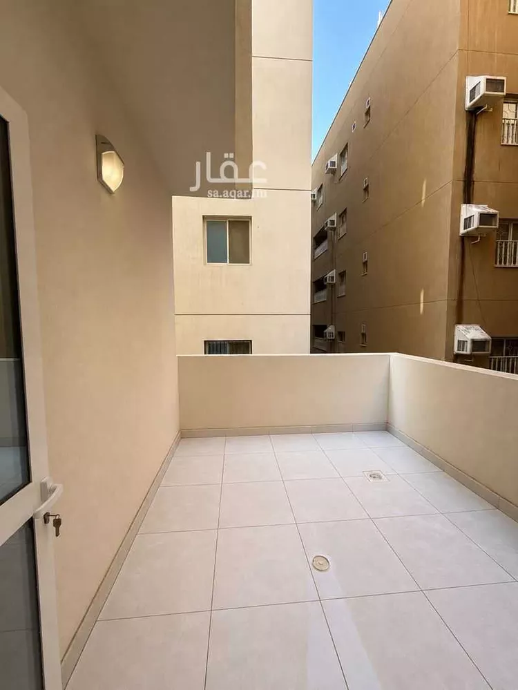شقة للإيجار في شارع فؤاد شاكر, حي النزهة, مدينة جدة, منطقة مكة المكرمة صورة 4