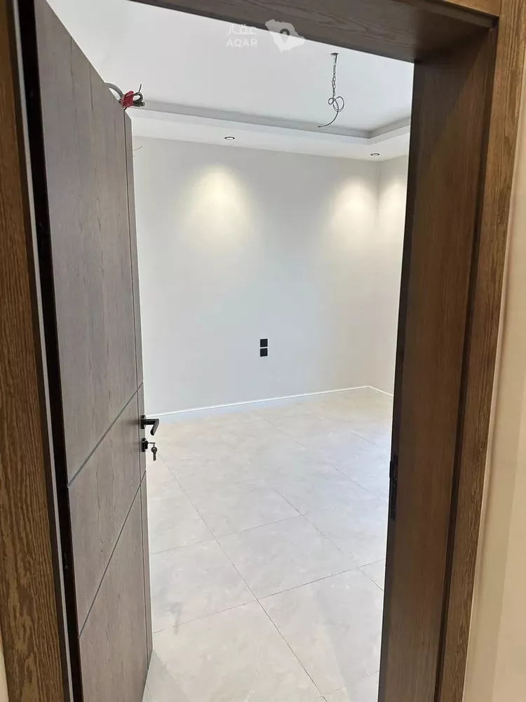 Floor for Sale in Jeddah Taiba 11