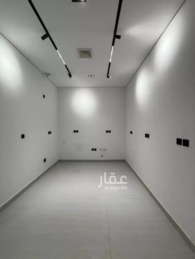 شقة للبيع في شارع طارق بن موسى, حي السلامة, مدينة جدة, منطقة مكة المكرمة 9