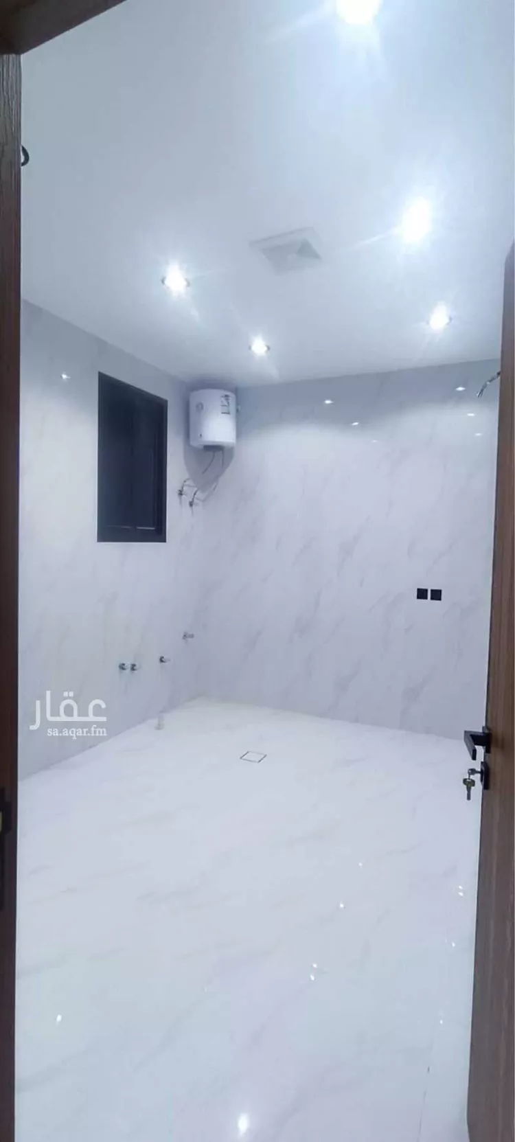 Floor for Sale in Riyadh Al Bariah