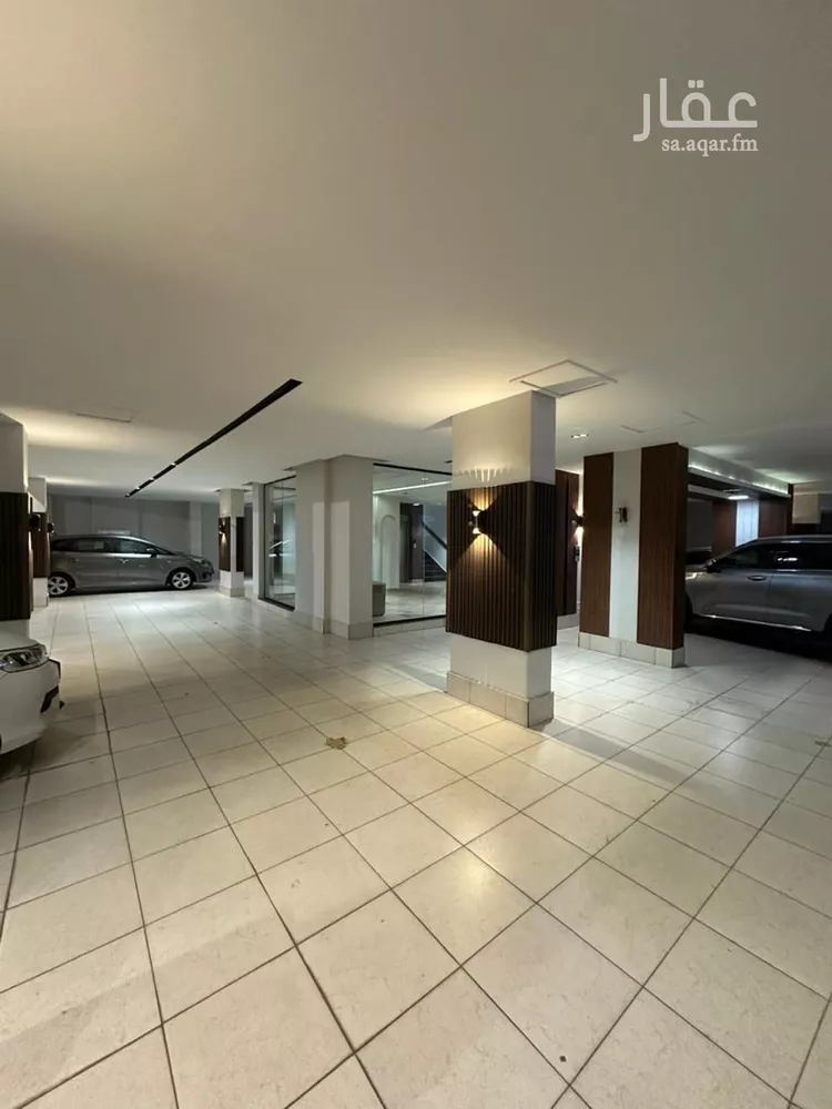 شقة للبيع في شارع الفريق, حي العزيزية, مدينة جدة, منطقة مكة المكرمة صورة 3