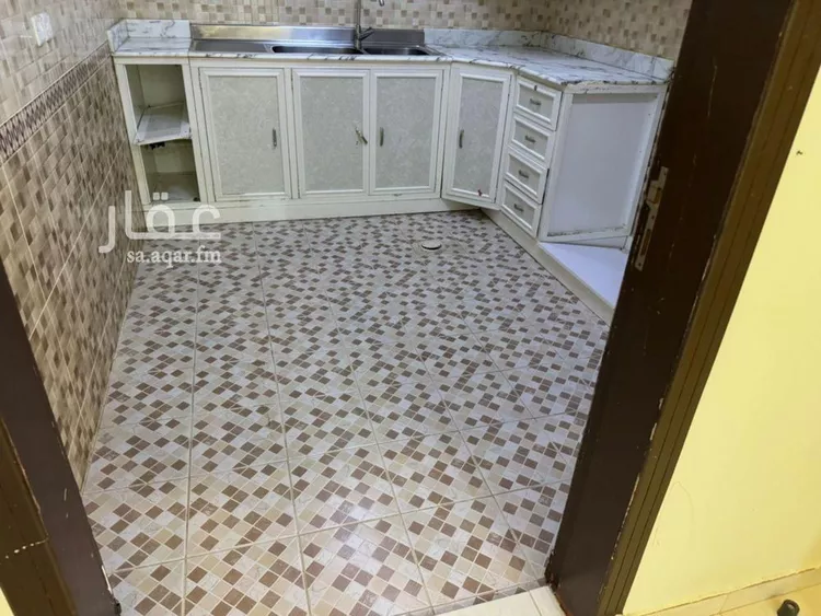 شقة للإيجار في شارع صلالة, حي قرطبة, مدينة الرياض, منطقة الرياض 8