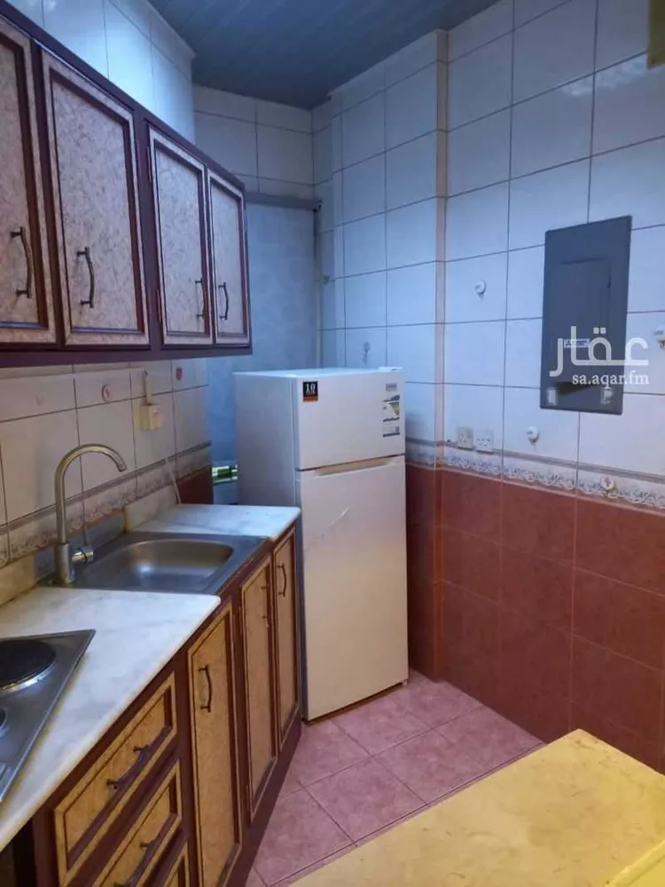 شقة للإيجار في شارع ابن كثير, حي الملك عبدالعزيز, مدينة الرياض, منطقة الرياض 6