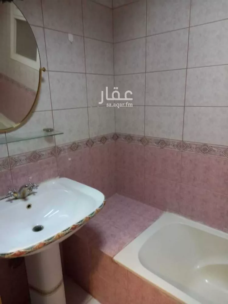 شقة للإيجار في شارع ابن كثير, حي الملك عبدالعزيز, مدينة الرياض, منطقة الرياض صورة 4