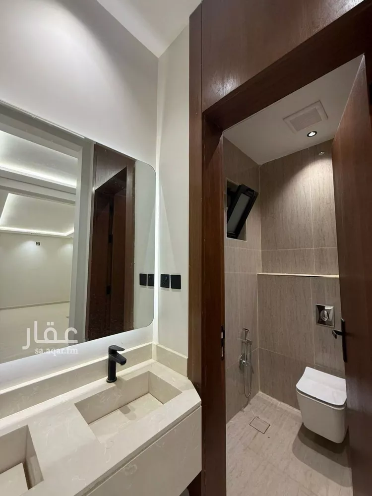 فيلا للبيع في شارع إبراهيم بن علي بن علوي, حي المهدية, مدينة الرياض, منطقة الرياض صورة 3