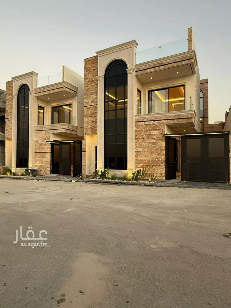 فيلا للبيع في شارع عبداللطيف بن المبارك, حي المهدية, مدينة الرياض, منطقة الرياض صورة 3