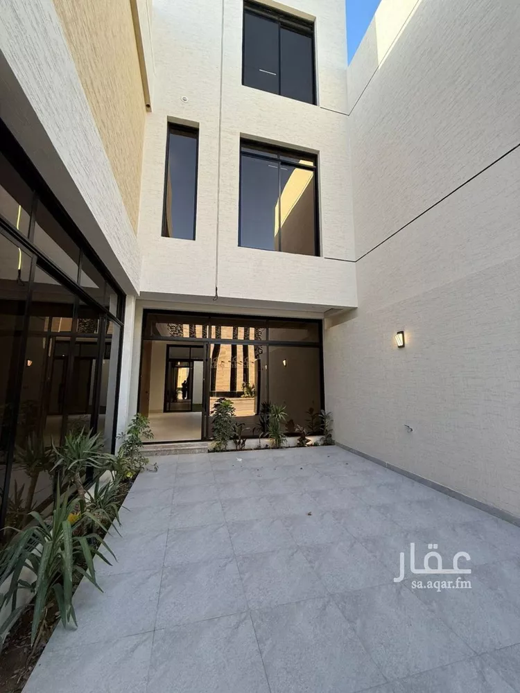 Villa for Sale in Riyadh Al Mahdiyah صورة 4