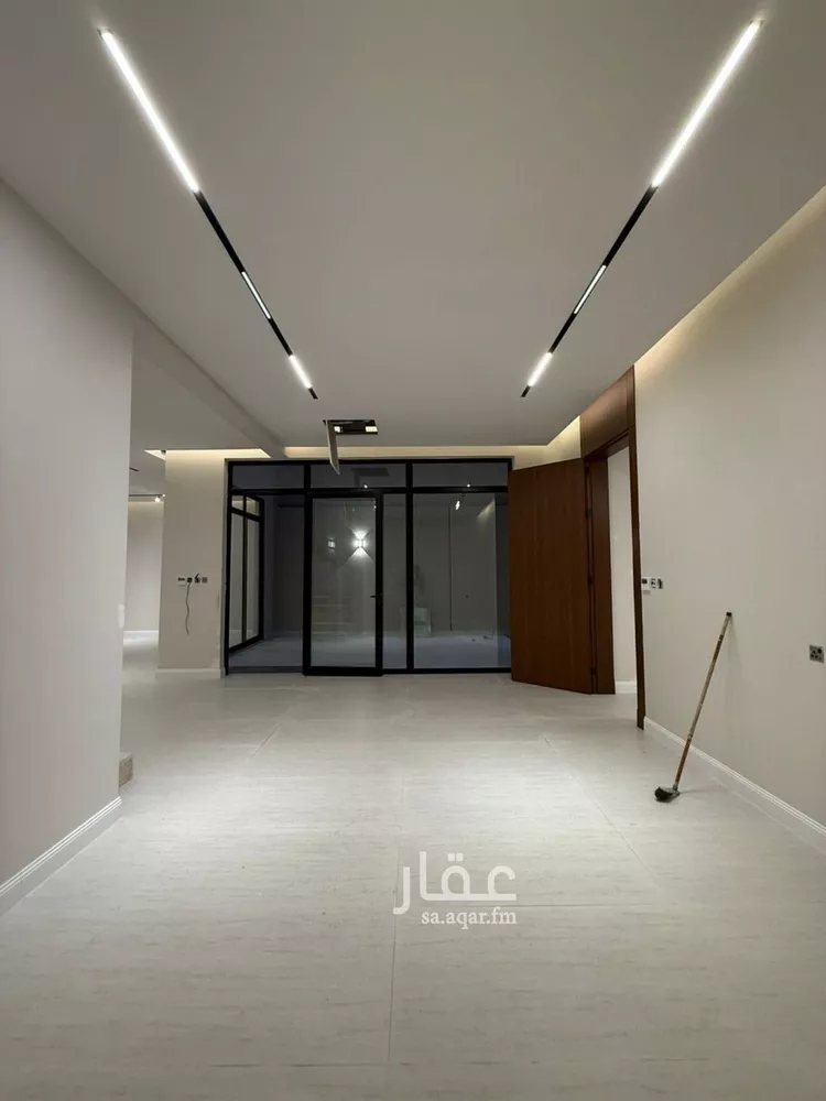 فيلا للبيع في شارع إبراهيم بن علي بن علوي, حي المهدية, مدينة الرياض, منطقة الرياض صورة 5