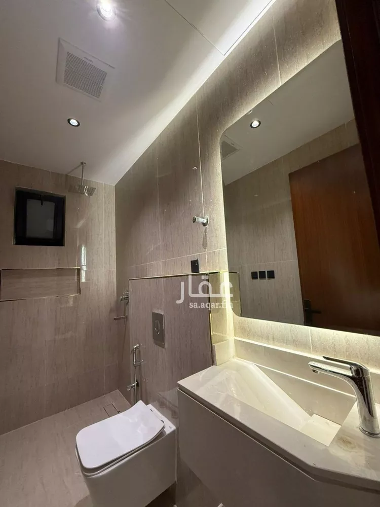 فيلا للبيع في شارع إبراهيم بن علي بن علوي, حي المهدية, مدينة الرياض, منطقة الرياض صورة 5