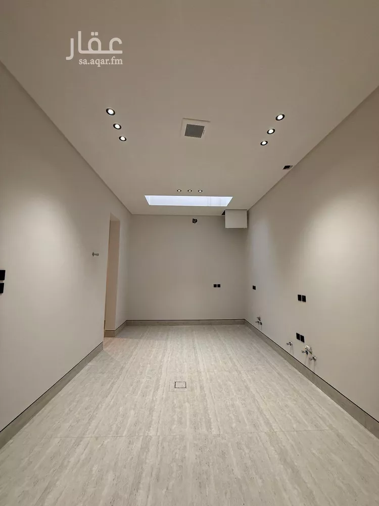 Villa for Sale in Riyadh Al Mahdiyah صورة 4