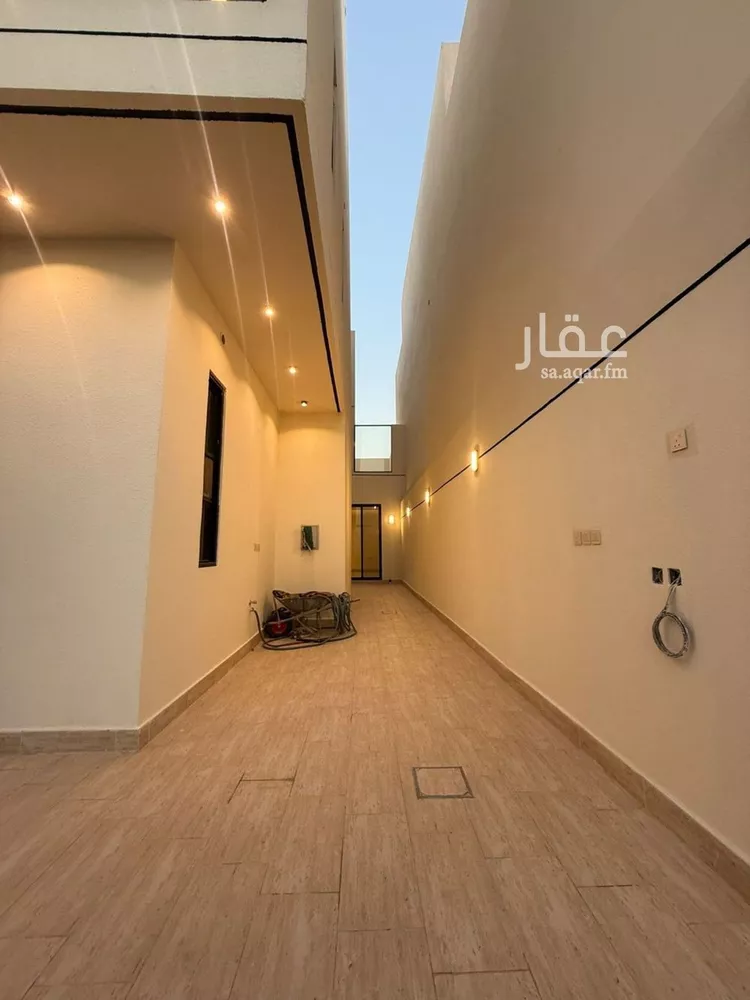 Villa for Sale in Riyadh Al Mahdiyah صورة 5