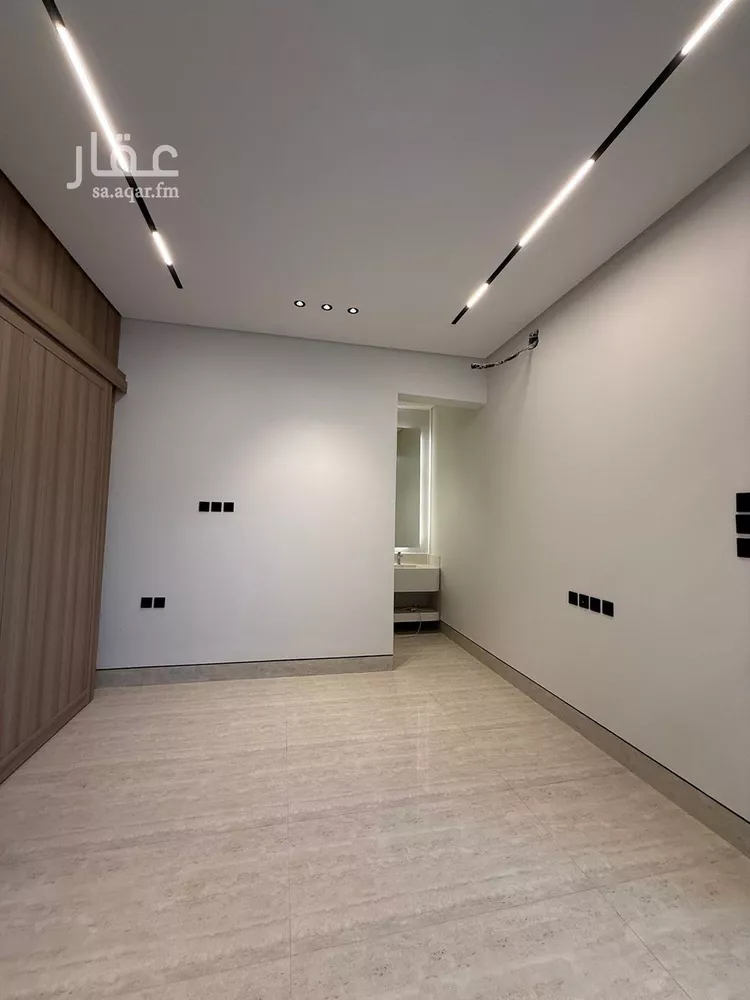 Villa for Sale in Riyadh Al Mahdiyah صورة 3