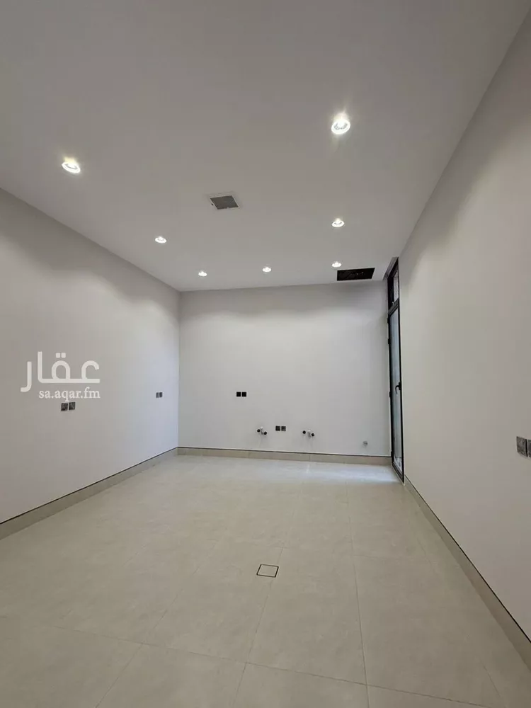 فيلا للبيع في شارع إبراهيم بن علي بن علوي, حي المهدية, مدينة الرياض, منطقة الرياض صورة 4