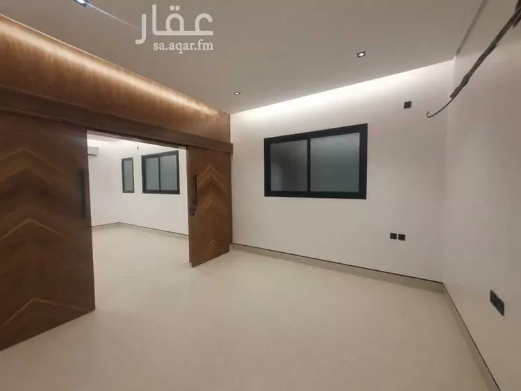 دور للبيع في شارع ياسر بن مالك, حي الورود, مدينة المزاحمية, منطقة الرياض 7