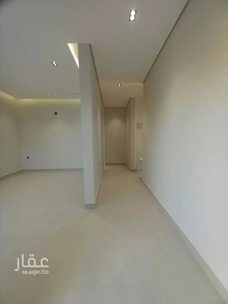 دور للبيع في شارع ياسر بن مالك, حي الورود, مدينة المزاحمية, منطقة الرياض 10