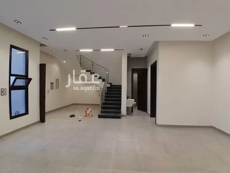 فيلا للبيع في شارع رقم 272, حي ظهرة لبن, مدينة الرياض, منطقة الرياض 8