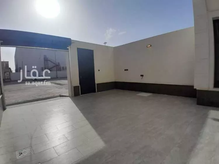 Floor for Sale in Al Muzahimiyah Al Hada 8