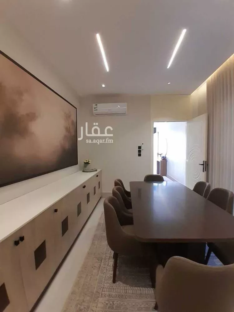Floor for Sale in Riyadh Dirab 13
