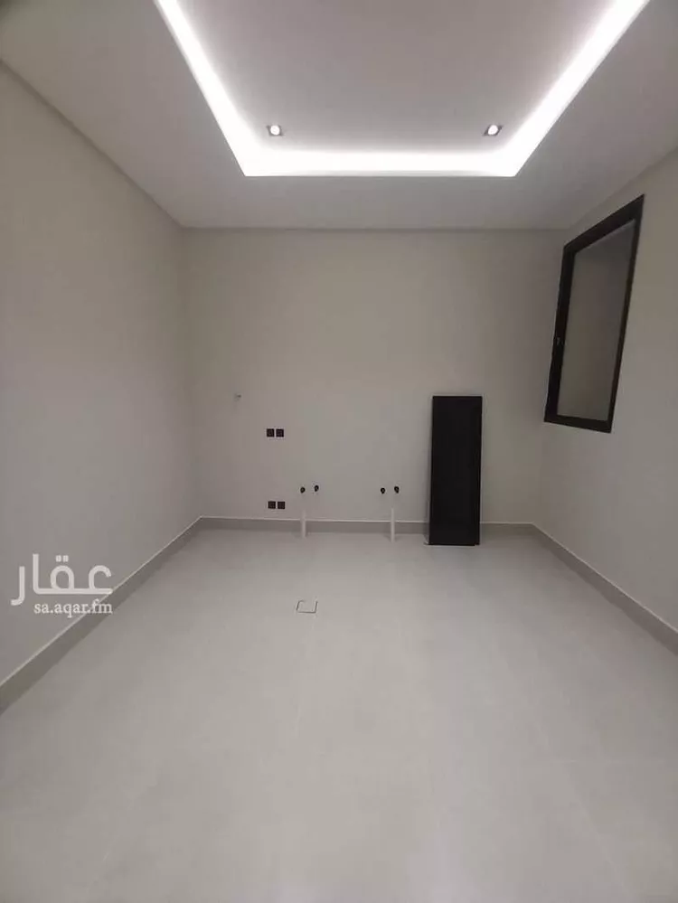 دور للبيع في شارع ياسر بن مالك, حي الورود, مدينة المزاحمية, منطقة الرياض 25