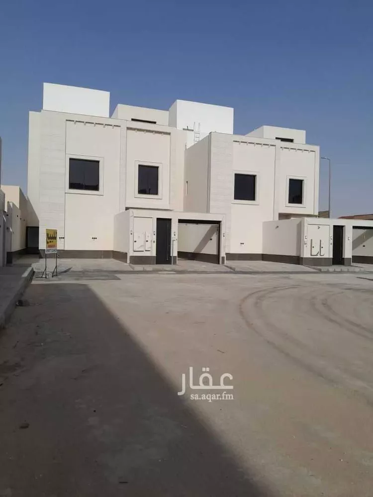 Floor for Sale in Al Muzahimiyah Al Hada