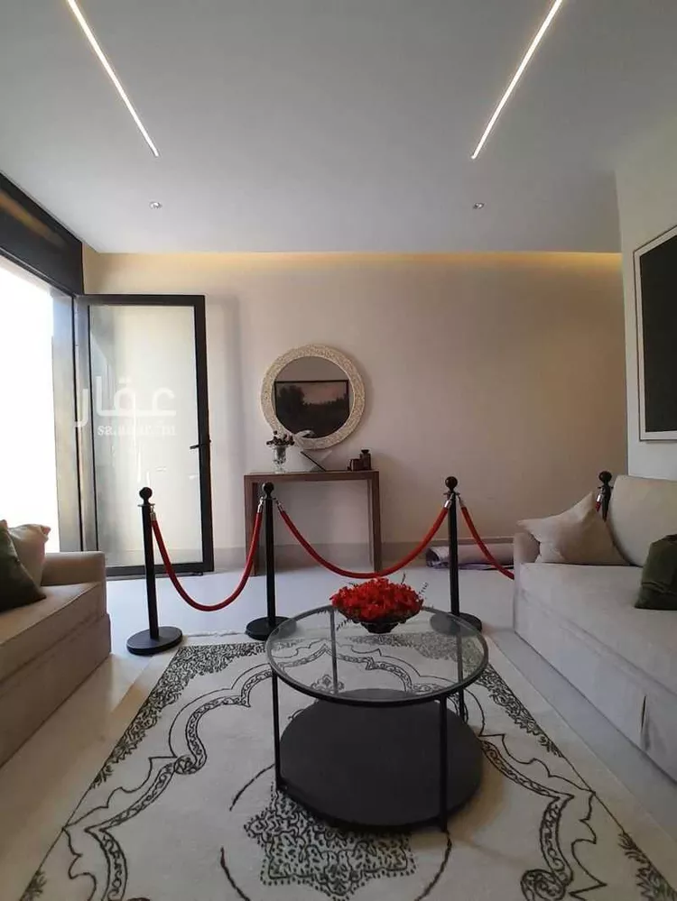 Floor for Sale in Riyadh Dirab 12