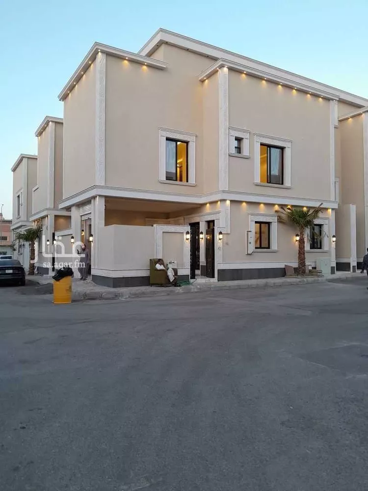 فيلا للبيع في شارع رقم 272, حي ظهرة لبن, مدينة الرياض, منطقة الرياض صورة 2