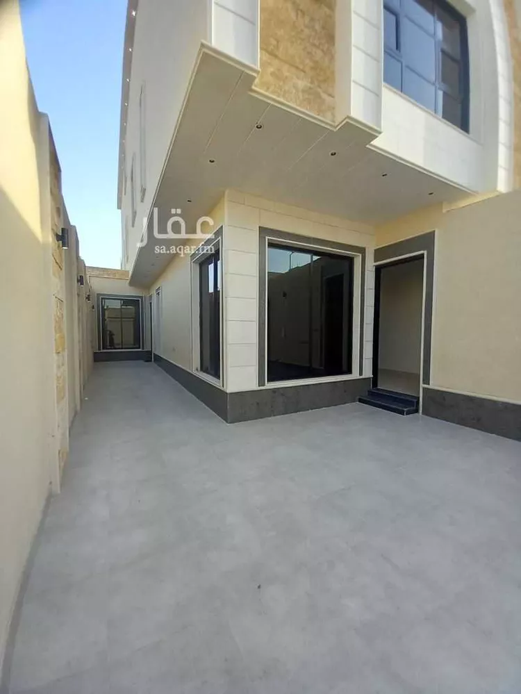 دور للبيع في شارع ياسر بن مالك, حي الورود, مدينة المزاحمية, منطقة الرياض 11