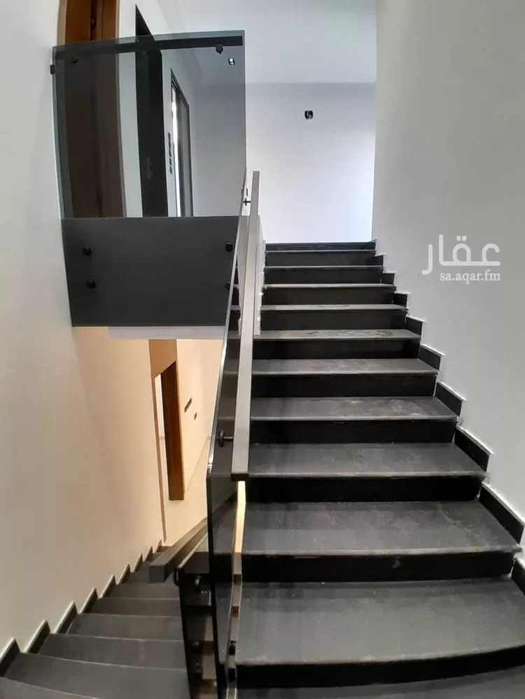 فيلا للبيع في شارع هانئ بن قبيصة, حي طويق, مدينة الرياض, منطقة الرياض 13