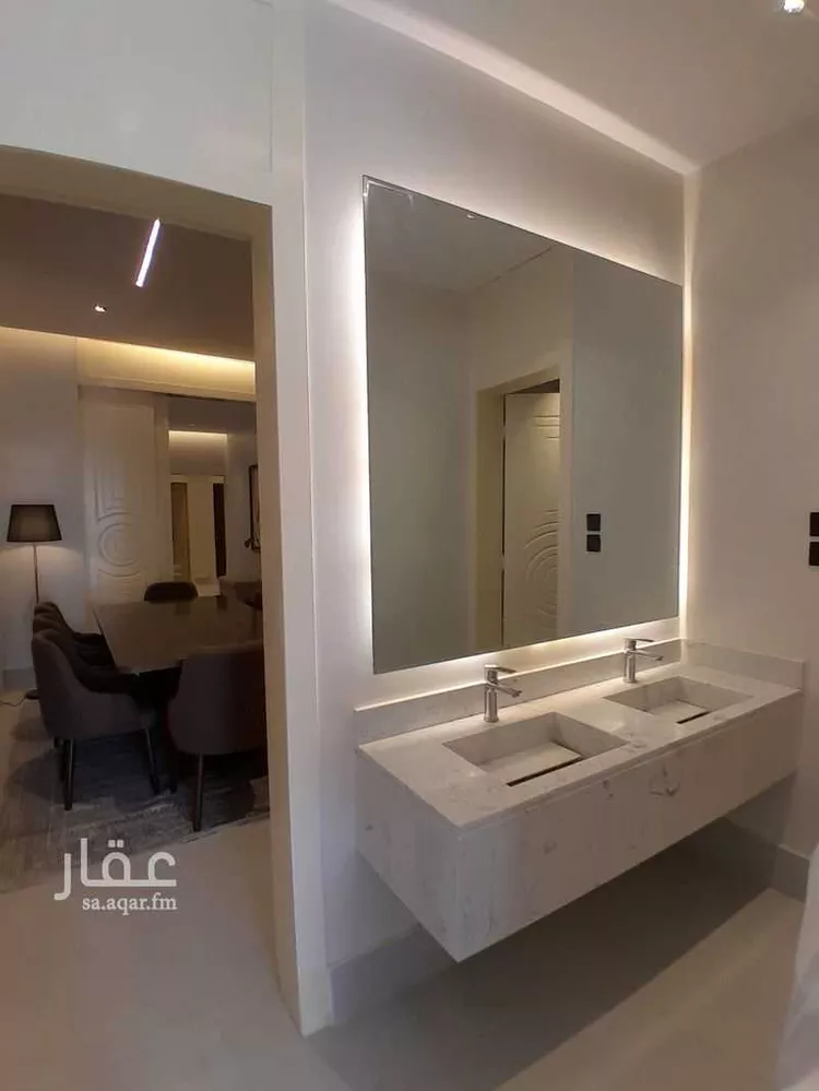 Floor for Sale in Riyadh Dirab 15