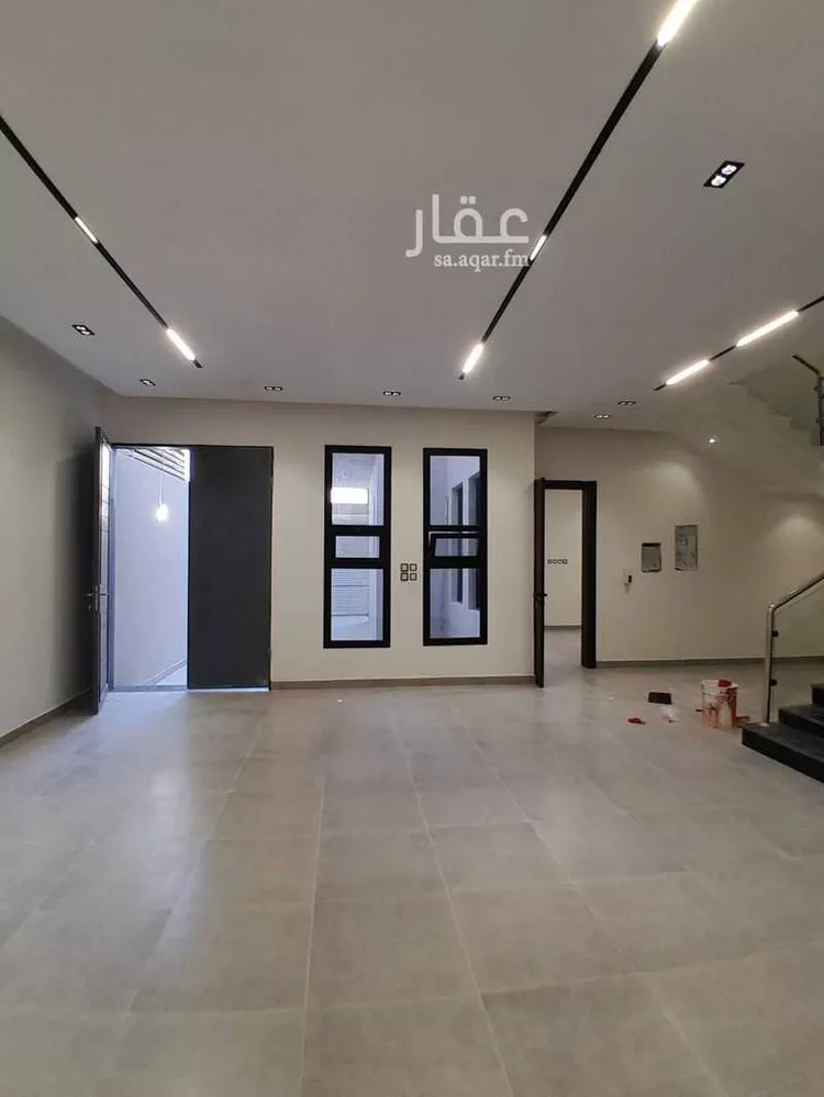 فيلا للبيع في شارع رقم 272, حي ظهرة لبن, مدينة الرياض, منطقة الرياض 16