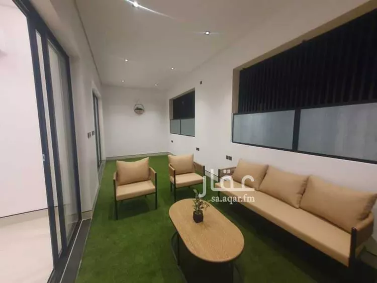 دور للبيع في شارع ياسر بن مالك, حي الورود, مدينة المزاحمية, منطقة الرياض صورة 2