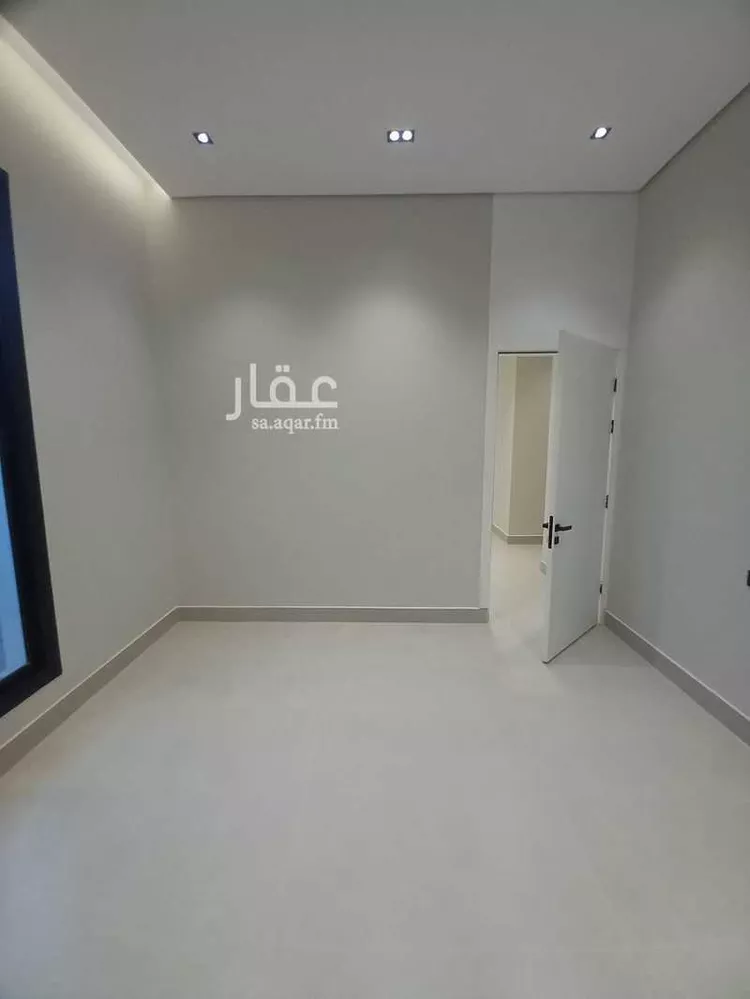 دور للبيع في شارع ياسر بن مالك, حي الورود, مدينة المزاحمية, منطقة الرياض 23