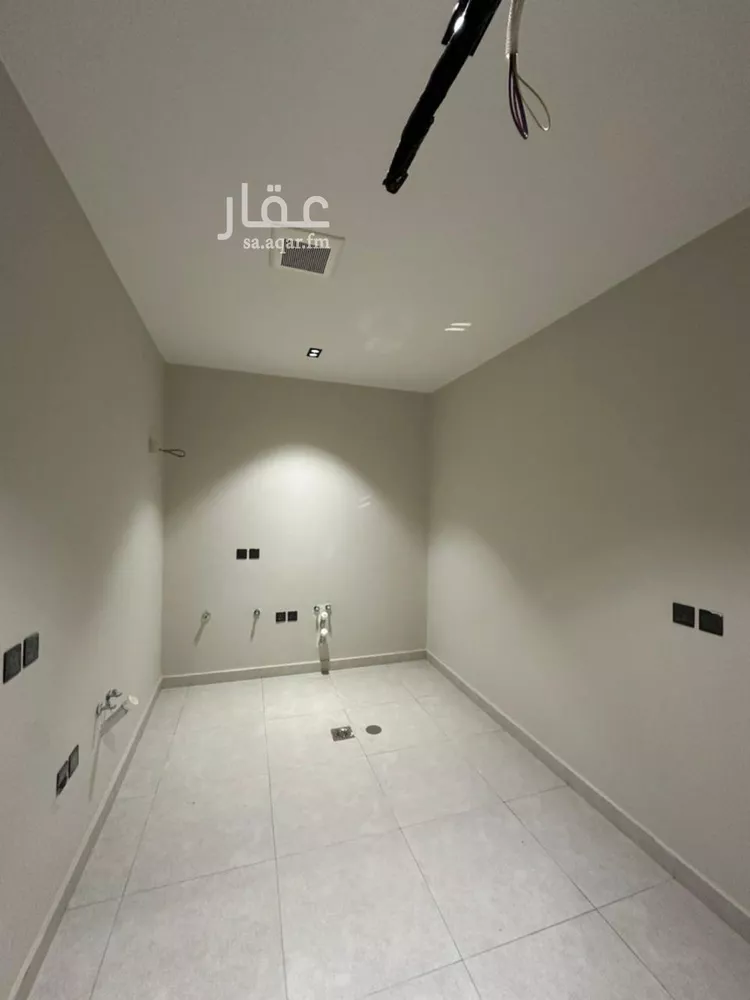 شقة للبيع في شارع الفريق, حي العزيزية, مدينة جدة, منطقة مكة المكرمة صورة 3