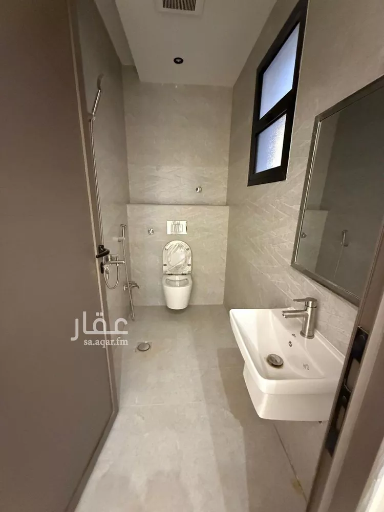 دور للبيع في شارع يوسف بن سلام, حي بدر, مدينة الرياض, منطقة الرياض صورة 4