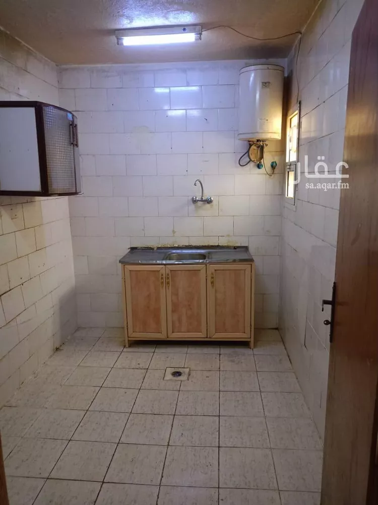شقة للإيجار في شارع أبي بكر التاريخي, حي منفوحة الجديدة, مدينة الرياض, منطقة الرياض