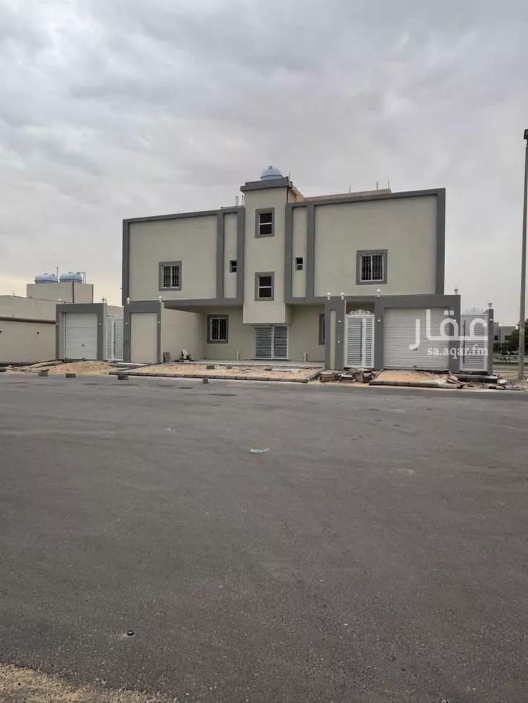 شقة للبيع في شارع ابن الطاهري, حي ضاحية الملك فهد, مدينة الدمام, المنطقة الشرقية