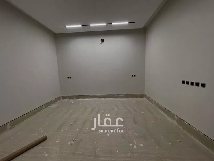 Floor for Sale in Riyadh Al Arid صورة 2