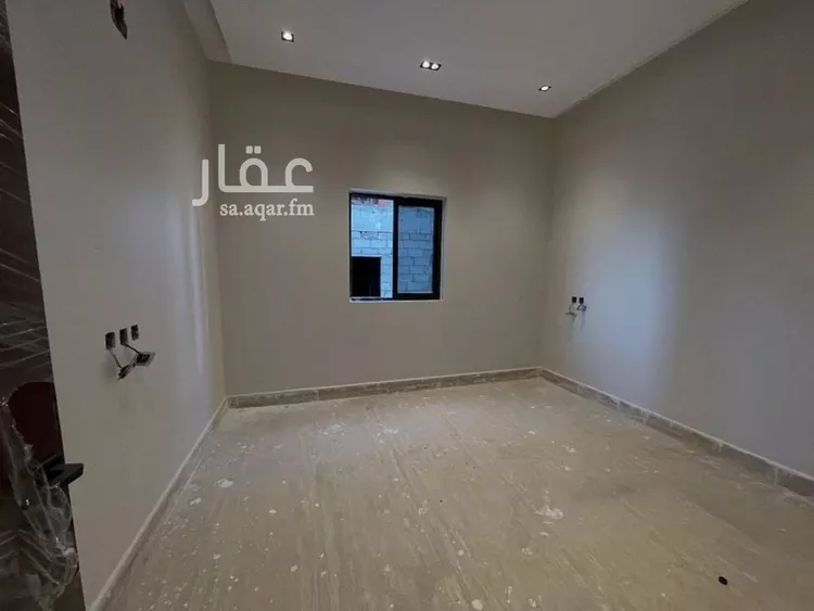 دور للبيع في شارع البيداء, حي العارض, مدينة الرياض, منطقة الرياض صورة 3