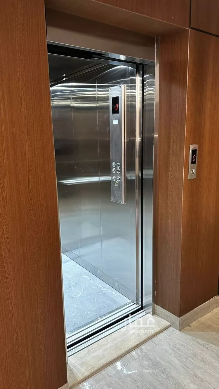 عمارة للبيع في شارع الطائف, حي ظهرة لبن, مدينة الرياض, منطقة الرياض صورة 2