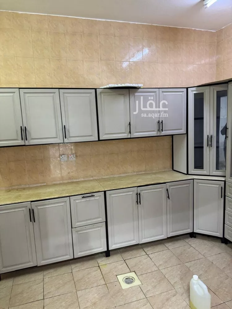 شقة للإيجار في شارع رقم 317, حي ظهرة لبن, مدينة الرياض, منطقة الرياض صورة 4