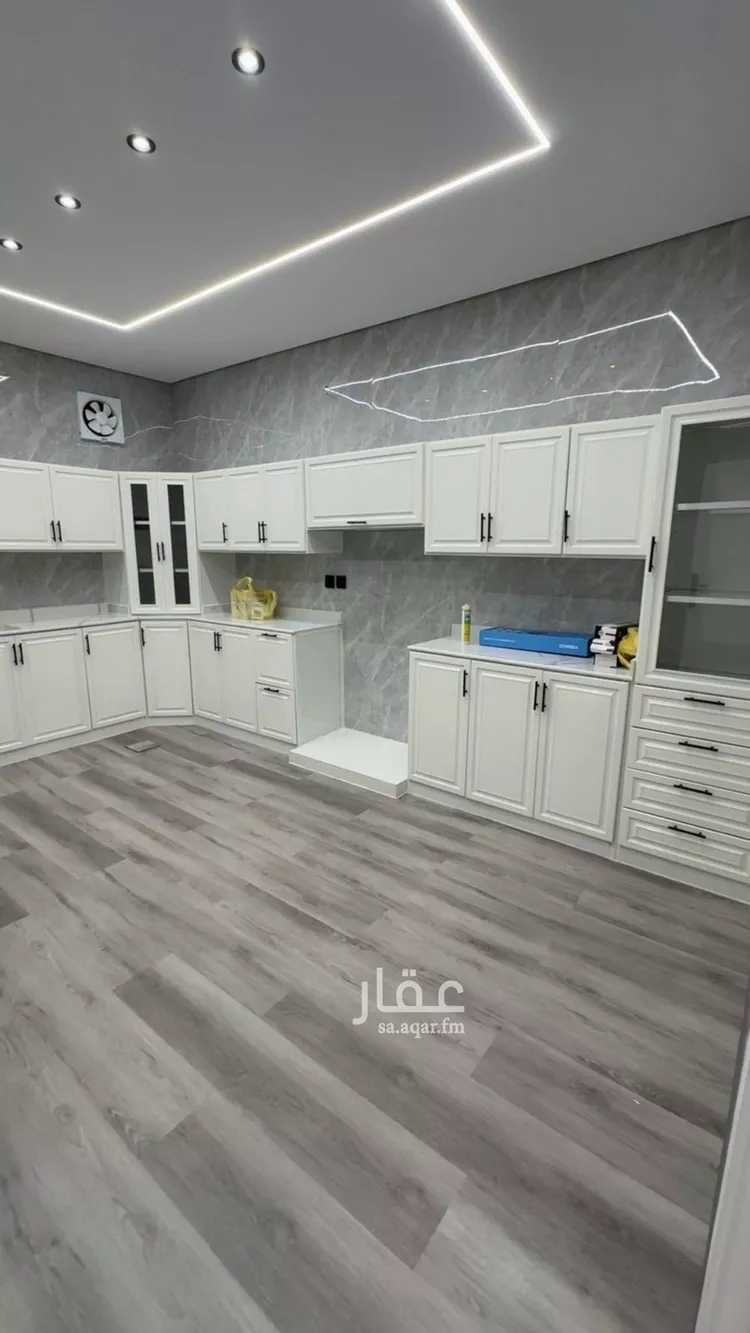 شقة للإيجار في شارع رقم 321, حي ظهرة لبن, مدينة الرياض, منطقة الرياض