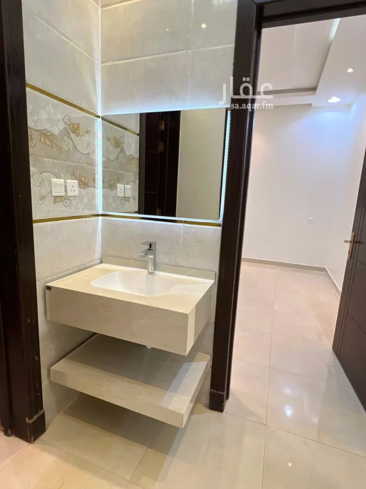 شقة للإيجار في شارع عبدالله بن أبي البركات, حي عكاظ, مدينة الرياض, منطقة الرياض 1 صورة